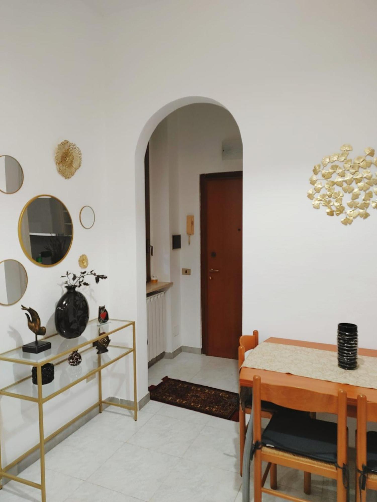 Mazzini Apartment - The V Collection Turate Extérieur photo